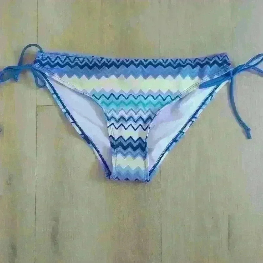 AMAZON  | Women's Blue/White/Yellow Chevron Tie Up Bikini Bottoms